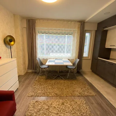 Lovely In Kallio Appartamento Helsinki